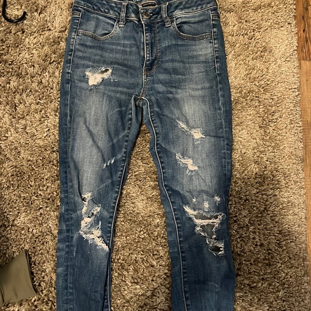 Ripped stretch jeans